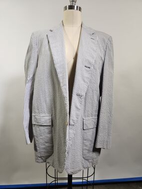 Brooks Brothers Blue & White Seersucker Sport Coat